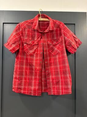 Novara Men's Plaid Short Sleeve Snap Button with Pockets medium